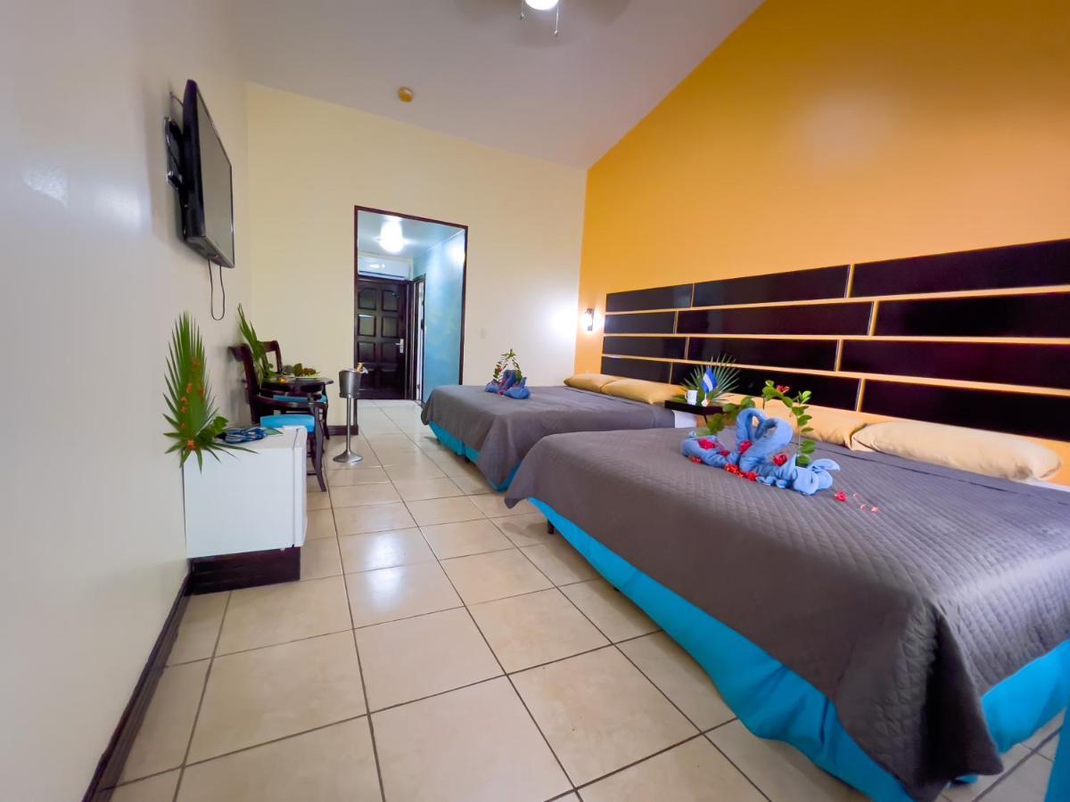 Fantasy Island Beach Resort And Marina First Bight Exteriér fotografie